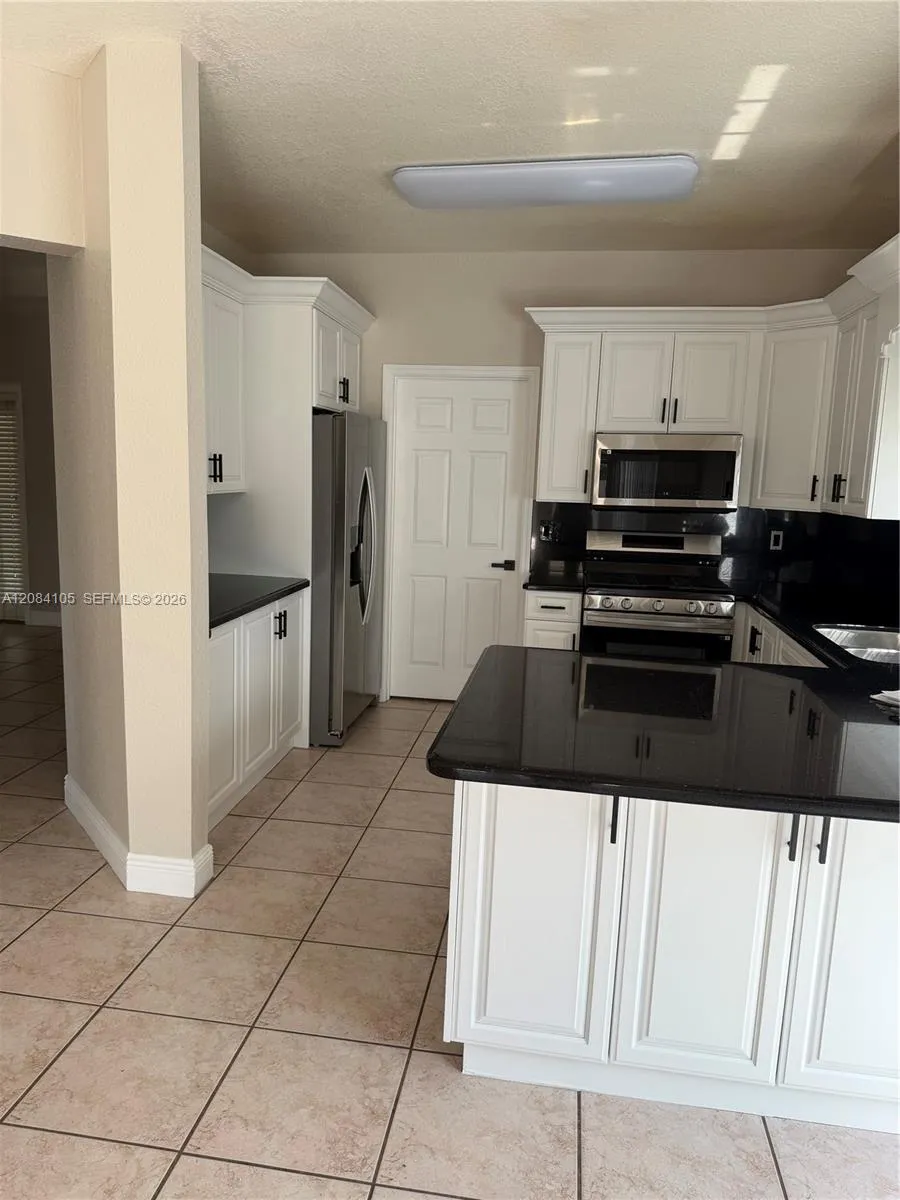 15457 SW 150th St #15457 Miami, FL 33196