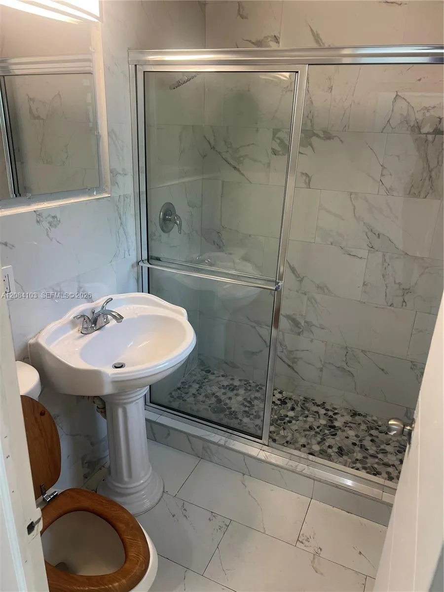 445 NE 69th St #447 Miami, FL 33138