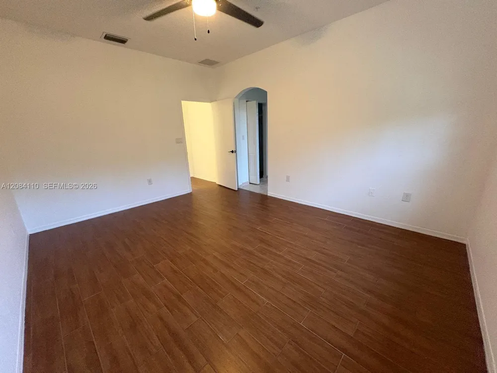 1037 SW 143rd Ave #1305 Pembroke Pines, FL 33027