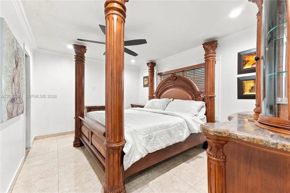 13390 SW 46th Ter Miami, FL 33175