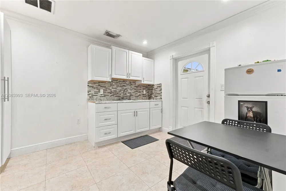 13390 SW 46th Ter Miami, FL 33175