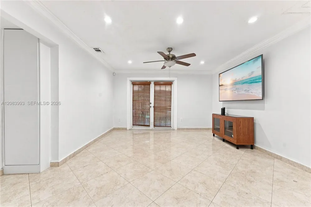 13390 SW 46th Ter Miami, FL 33175