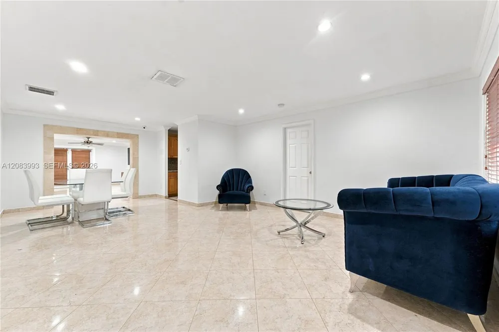 13390 SW 46th Ter Miami, FL 33175