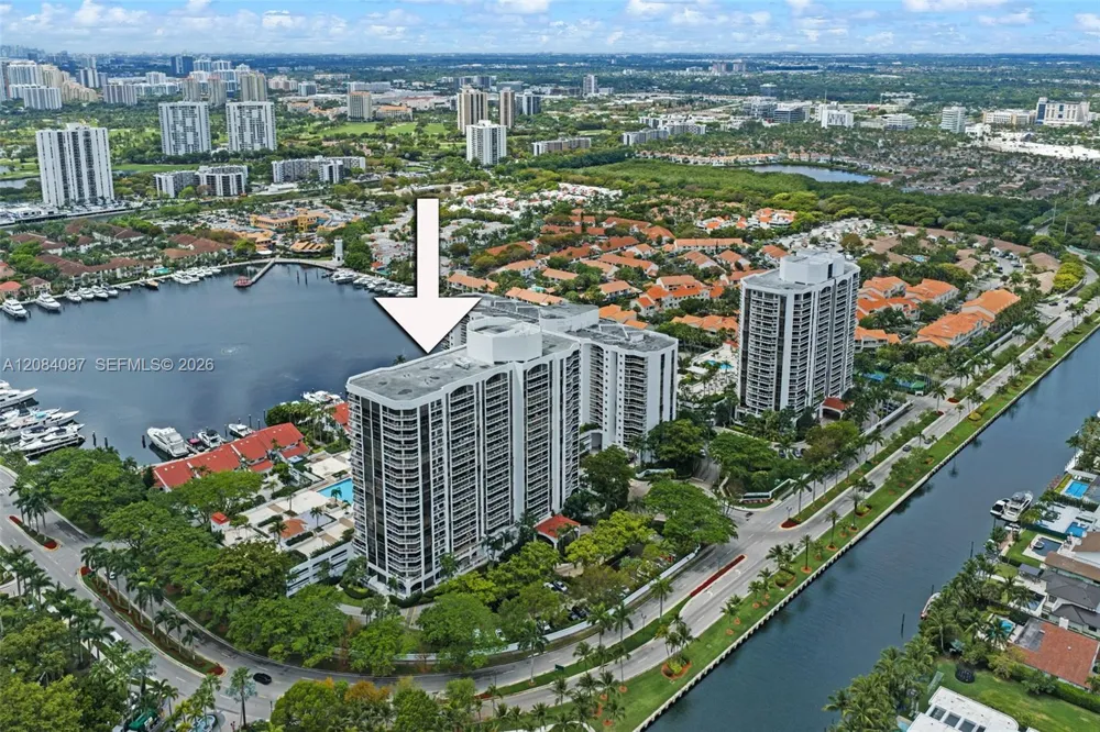 3640 Yacht Club #1807 Aventura, FL 33180