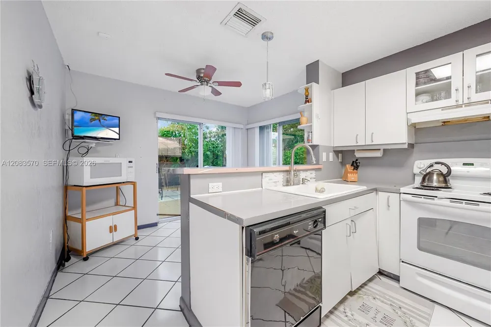 9834 SW 222nd St Cutler Bay, FL 33190