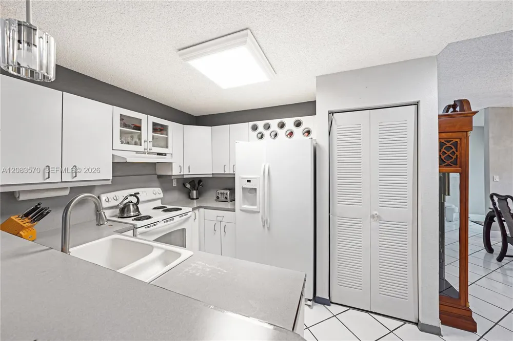 9834 SW 222nd St Cutler Bay, FL 33190