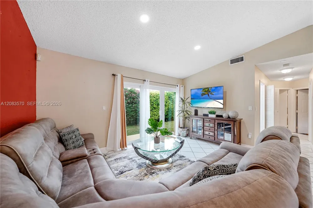 9834 SW 222nd St Cutler Bay, FL 33190