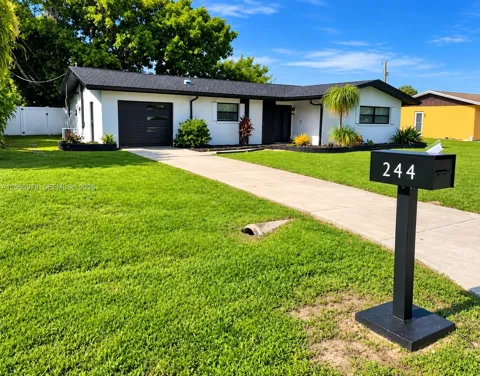 244 SE 45TH
