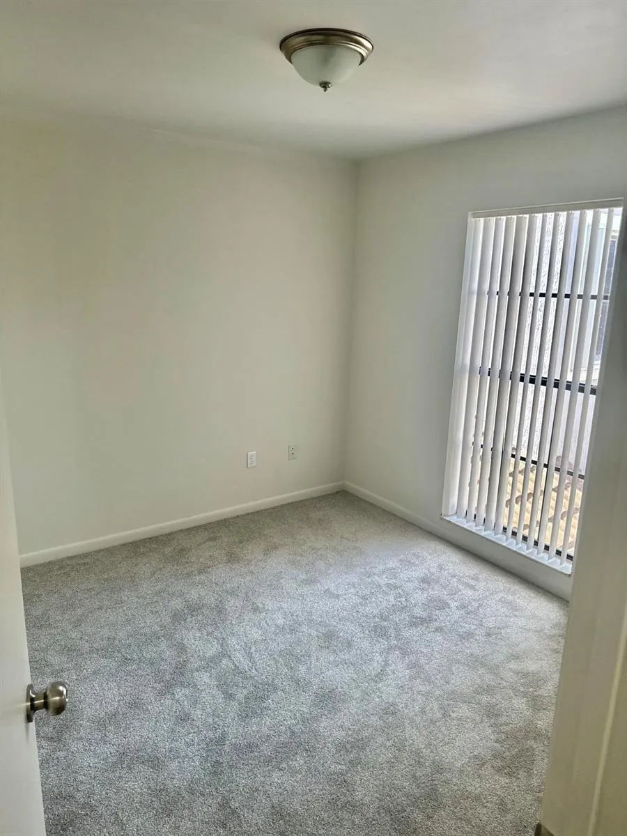 11605 NW 11TH STREET Pembroke Pines, FL 33026