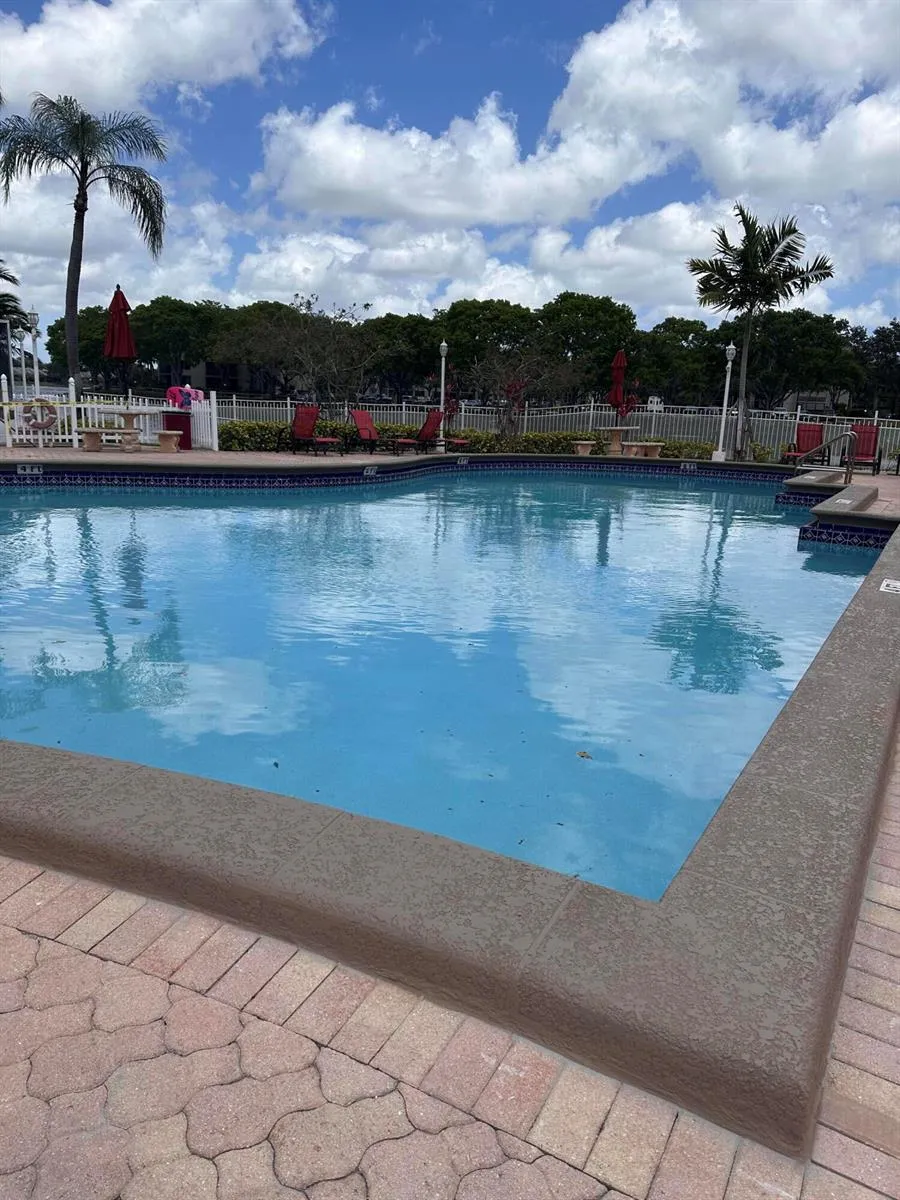 11605 NW 11TH STREET Pembroke Pines, FL 33026