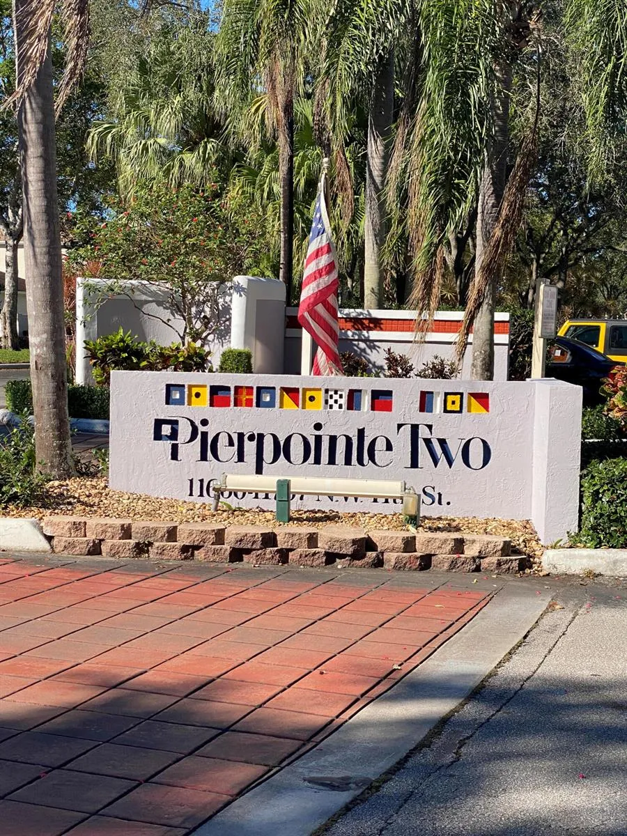 11605 NW 11TH STREET Pembroke Pines, FL 33026