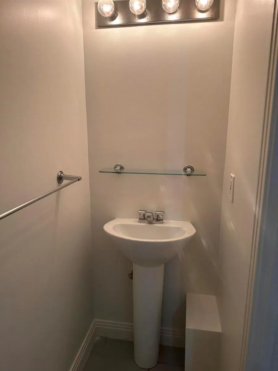 11605 NW 11TH STREET Pembroke Pines, FL 33026