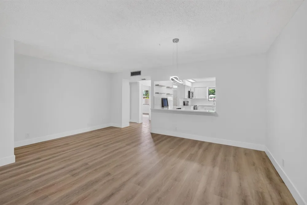 300 HIGHWAY A1A #104J Jupiter, FL 33477