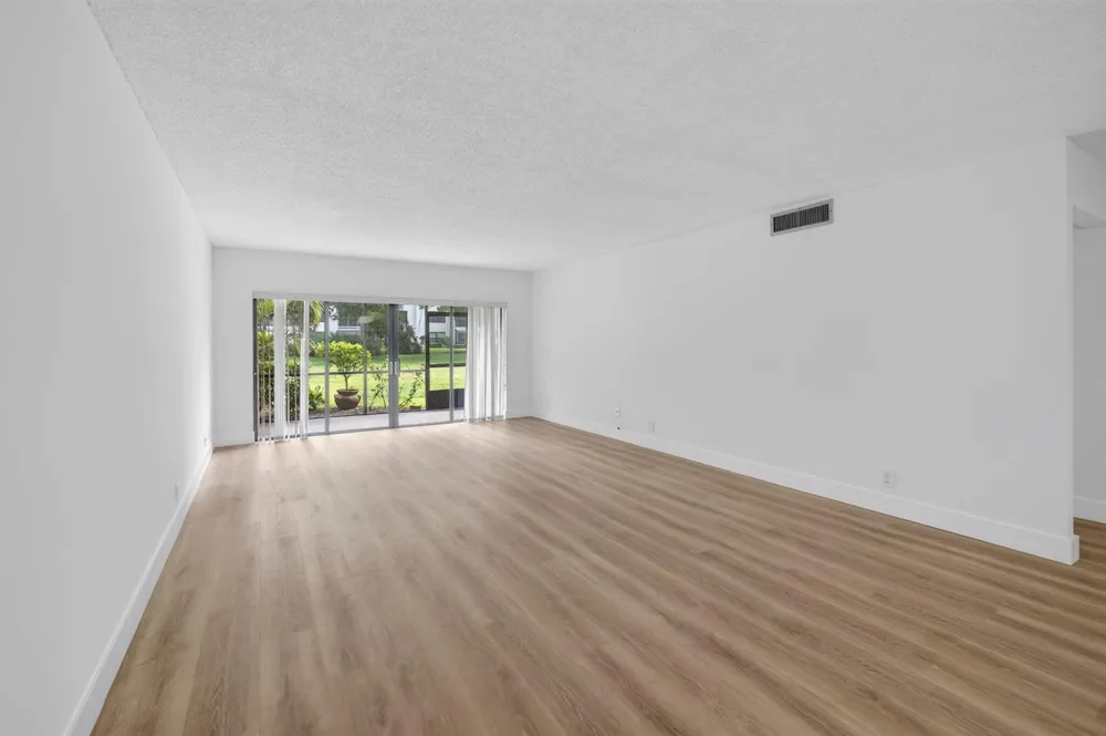 300 HIGHWAY A1A #104J Jupiter, FL 33477
