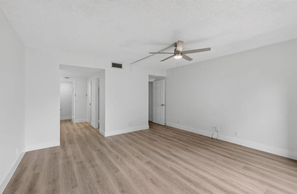 300 HIGHWAY A1A #104J Jupiter, FL 33477