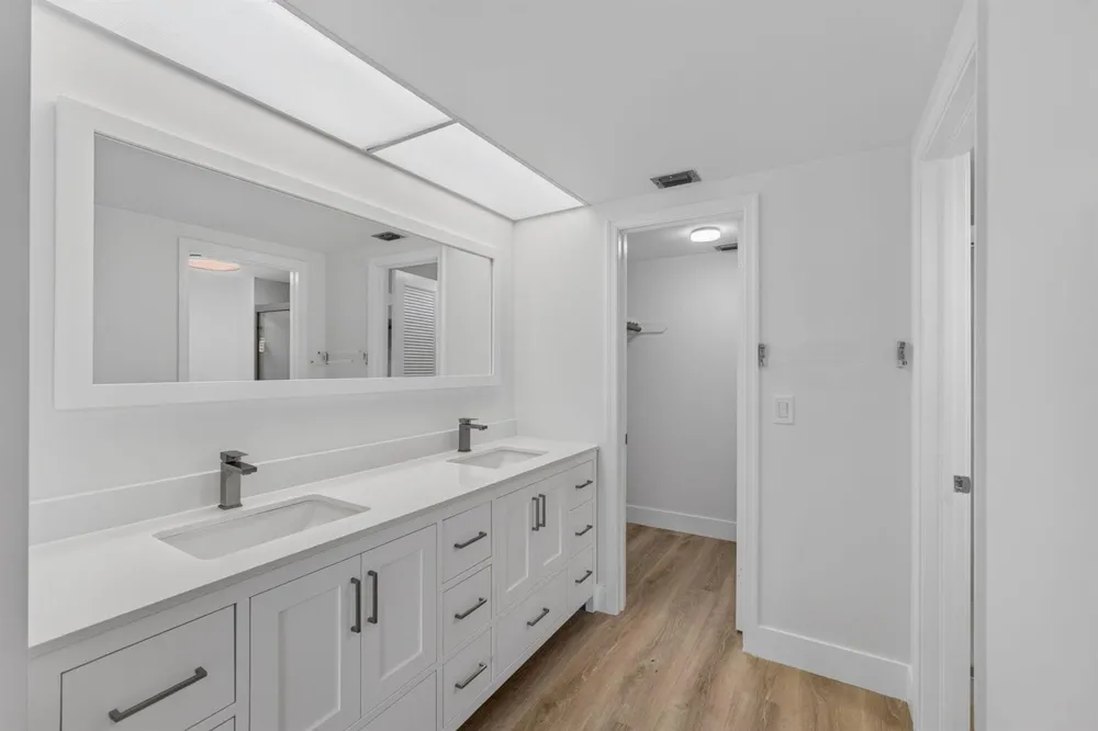 300 HIGHWAY A1A #104J Jupiter, FL 33477