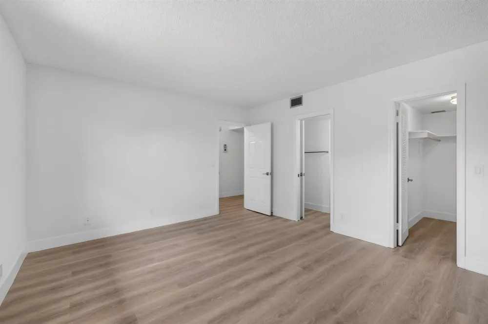 300 HIGHWAY A1A #104J Jupiter, FL 33477