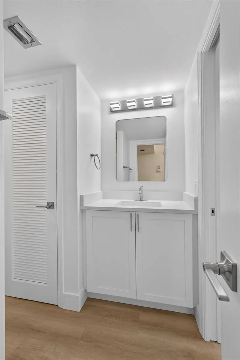 300 HIGHWAY A1A #104J Jupiter, FL 33477