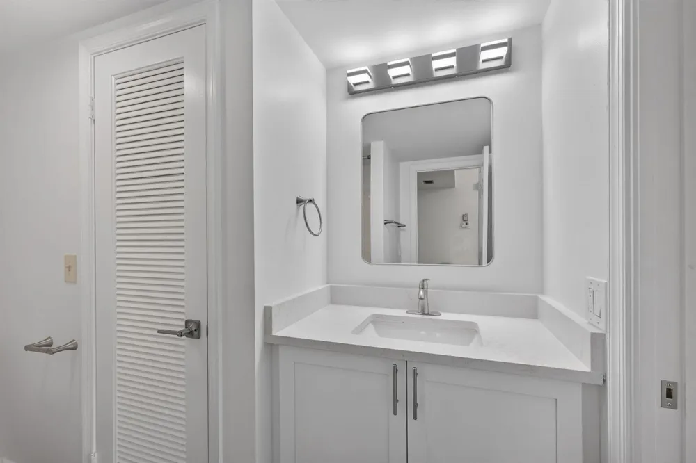 300 HIGHWAY A1A #104J Jupiter, FL 33477