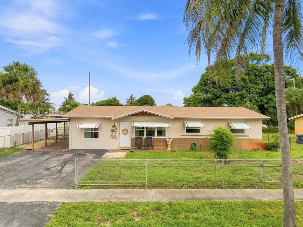 3611 NW 5th Pl Lauderhill, FL 33311