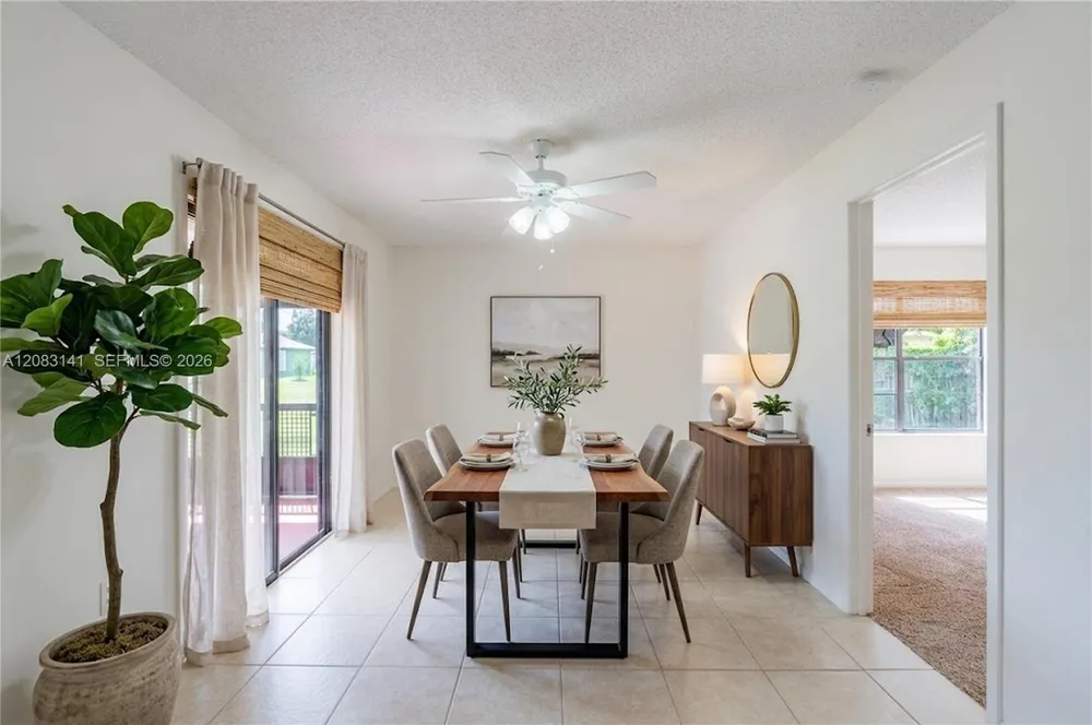 1136 Lamplighter Palm Bay, FL 32907