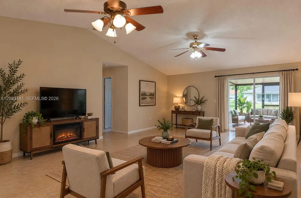 1136 Lamplighter Palm Bay, FL 32907