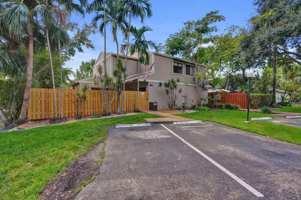 734 NW 132nd Terrace Plantation, FL 33325