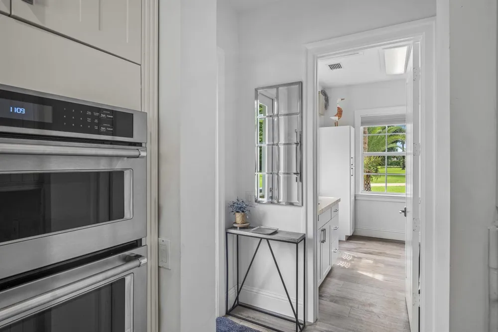 4786 Ridgewood Road E Boynton Beach, FL 33436