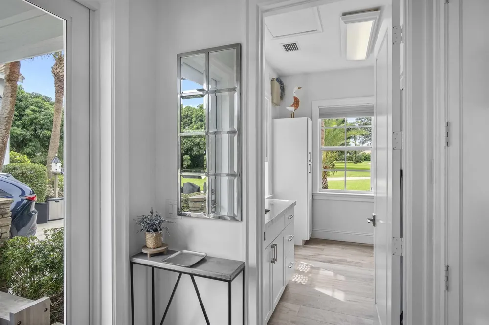 4786 Ridgewood Road E Boynton Beach, FL 33436
