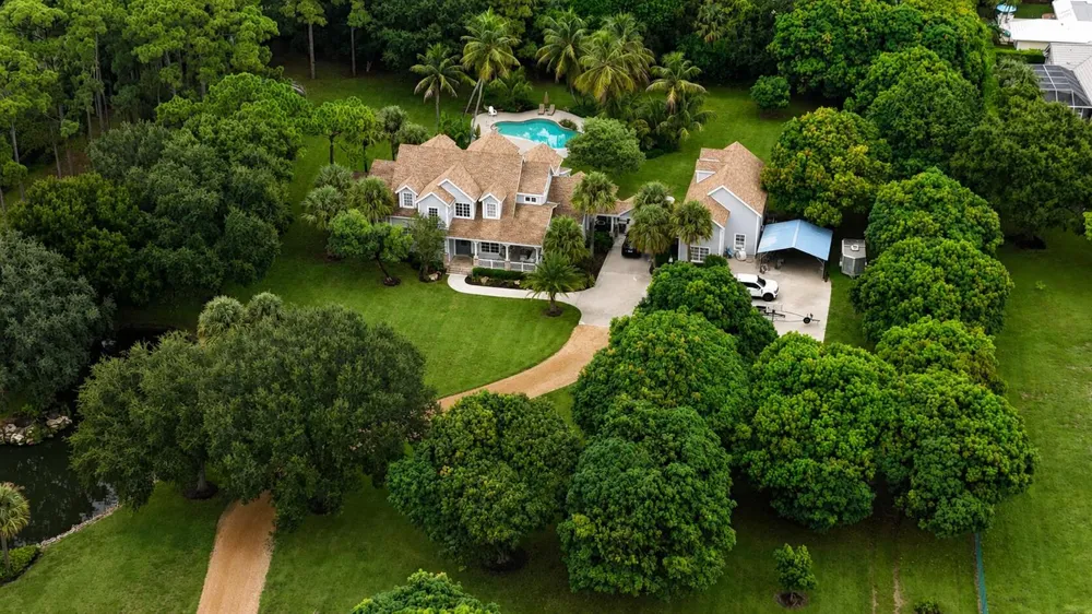 4786 Ridgewood Road E Boynton Beach, FL 33436