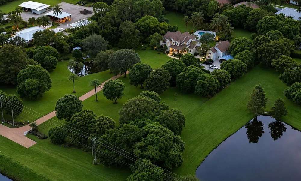 4786 Ridgewood Road E Boynton Beach, FL 33436