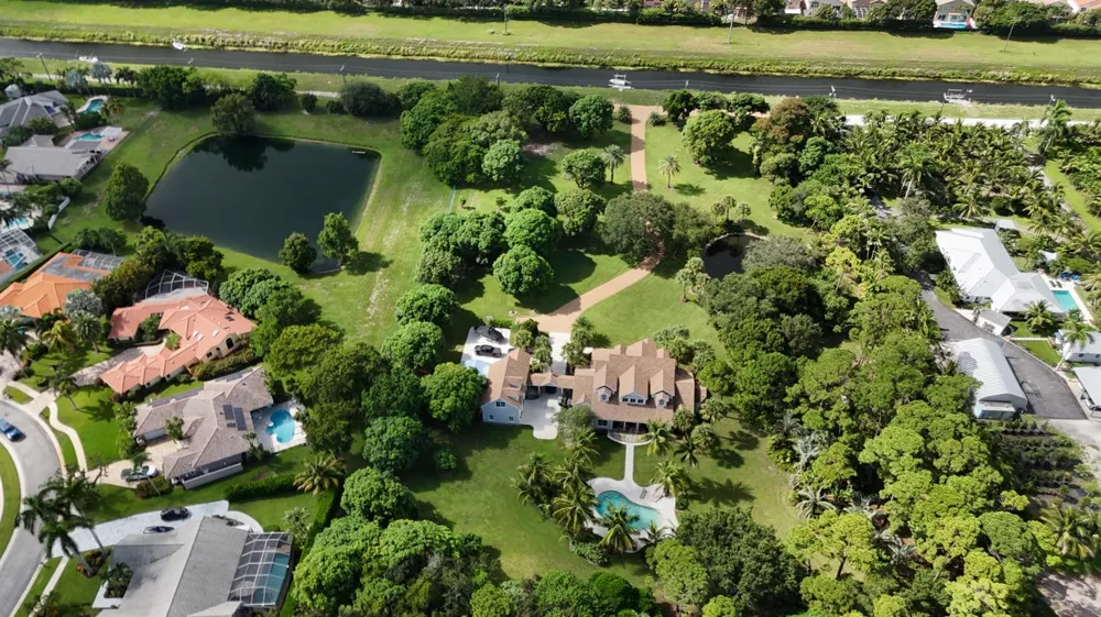 4786 Ridgewood Road E Boynton Beach, FL 33436