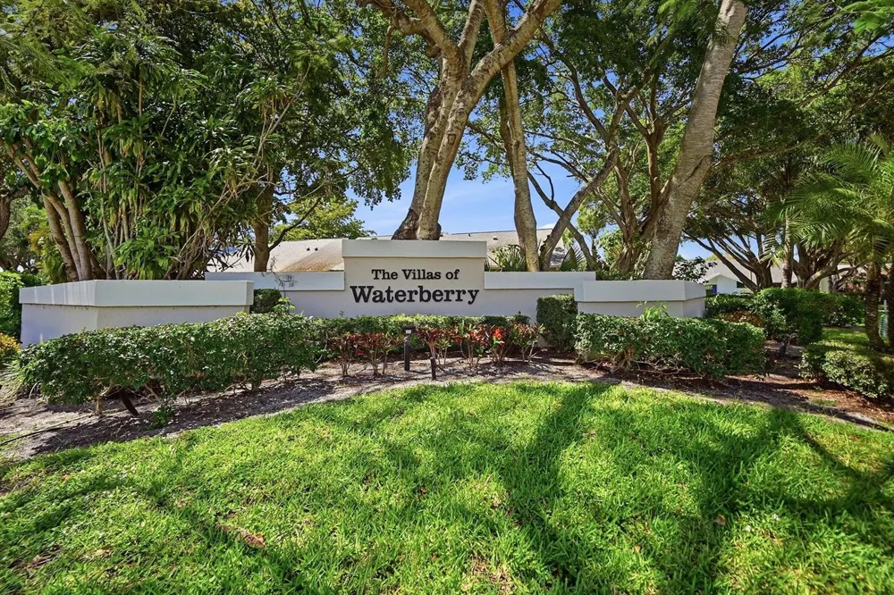 10953 Hidden Lake Place Boca Raton, FL 33498