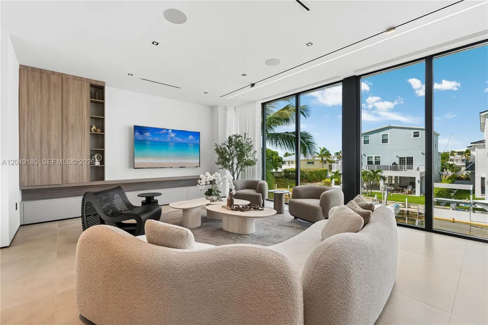 Address Not Shown Key Largo, FL 33037