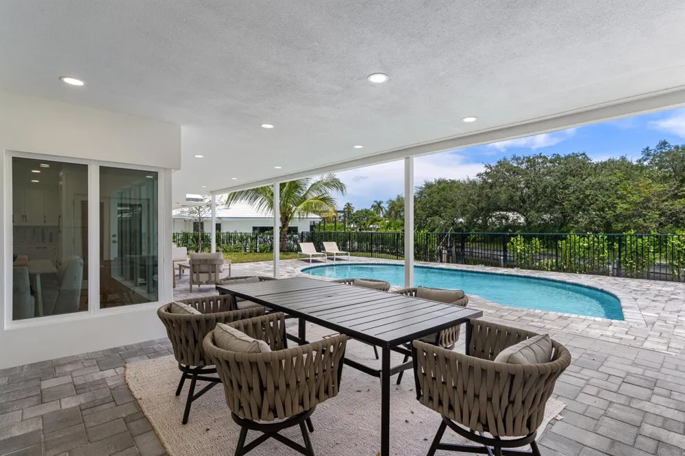 1090 SW Mulberry Way Boca Raton, FL 33486