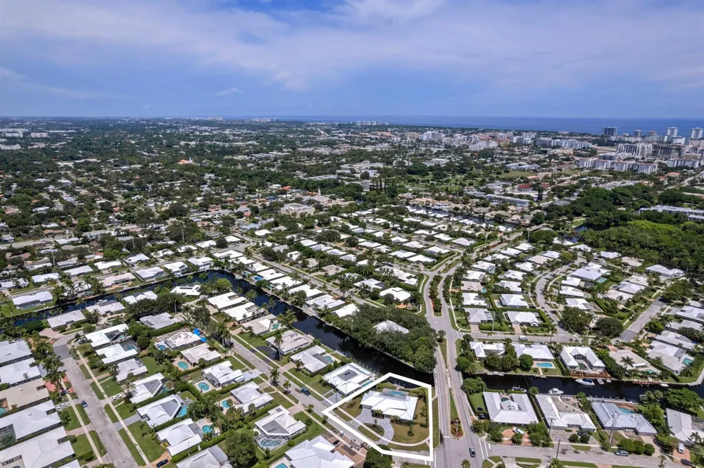 1090 SW Mulberry Way Boca Raton, FL 33486