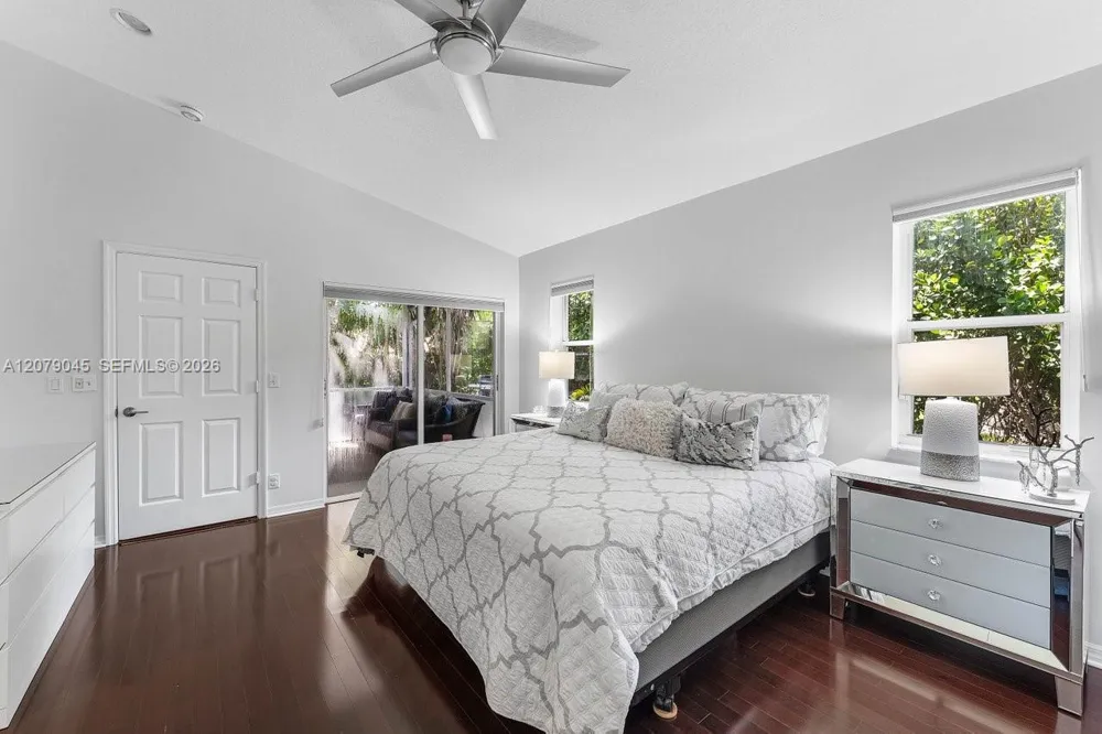 18425 Via Di Verona Boca Raton, FL 33496