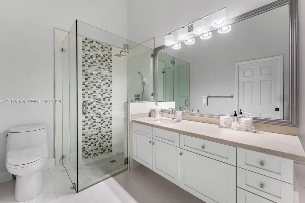 18425 Via Di Verona Boca Raton, FL 33496