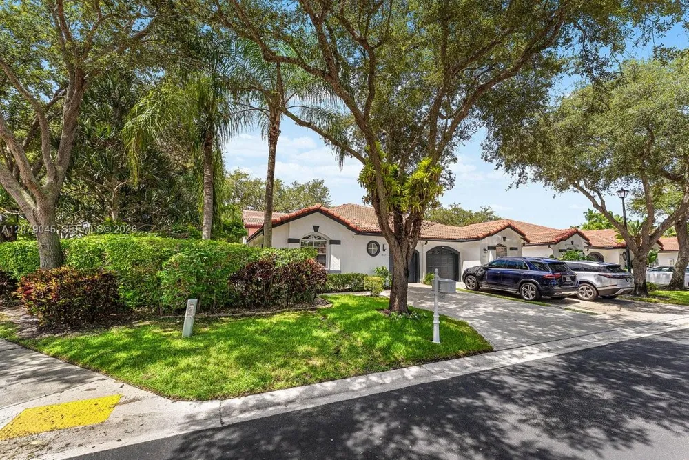 18425 Via Di Verona Boca Raton, FL 33496