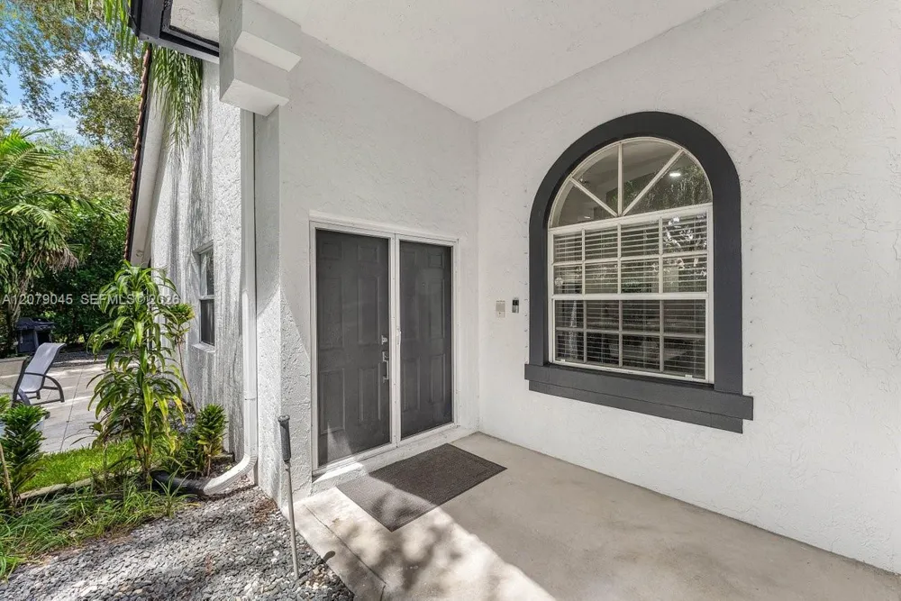 18425 Via Di Verona Boca Raton, FL 33496
