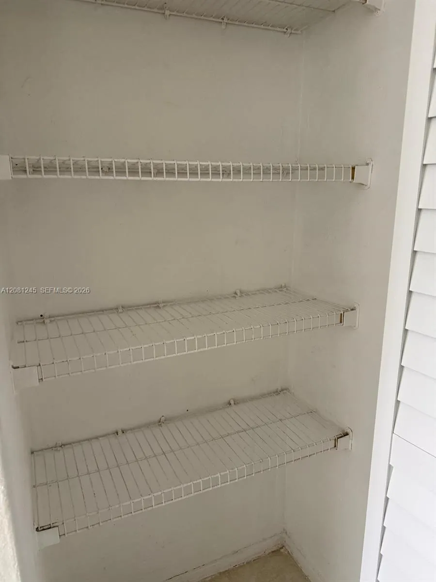 2175 NE 170th St #310 North Miami Beach, FL 33162