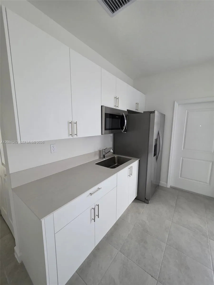 19571 SW 339 Terrace #1 Homestead, FL 33034