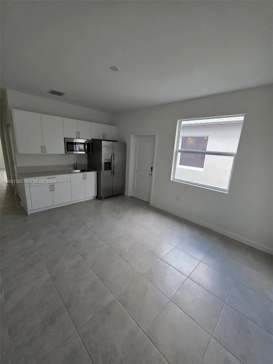 19571 SW 339 Terrace #1 Homestead, FL 33034