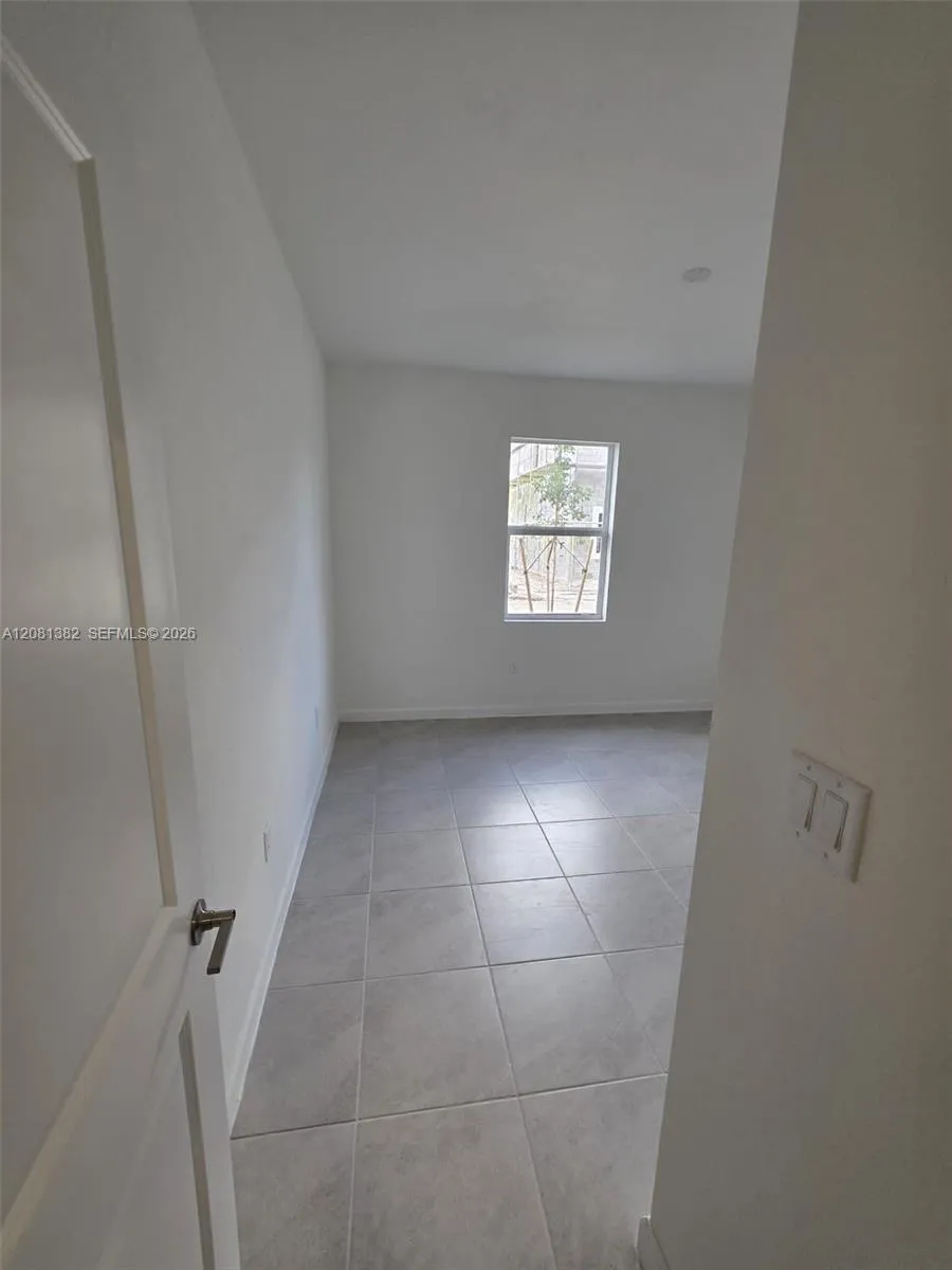 19571 SW 339 Terrace #1 Homestead, FL 33034