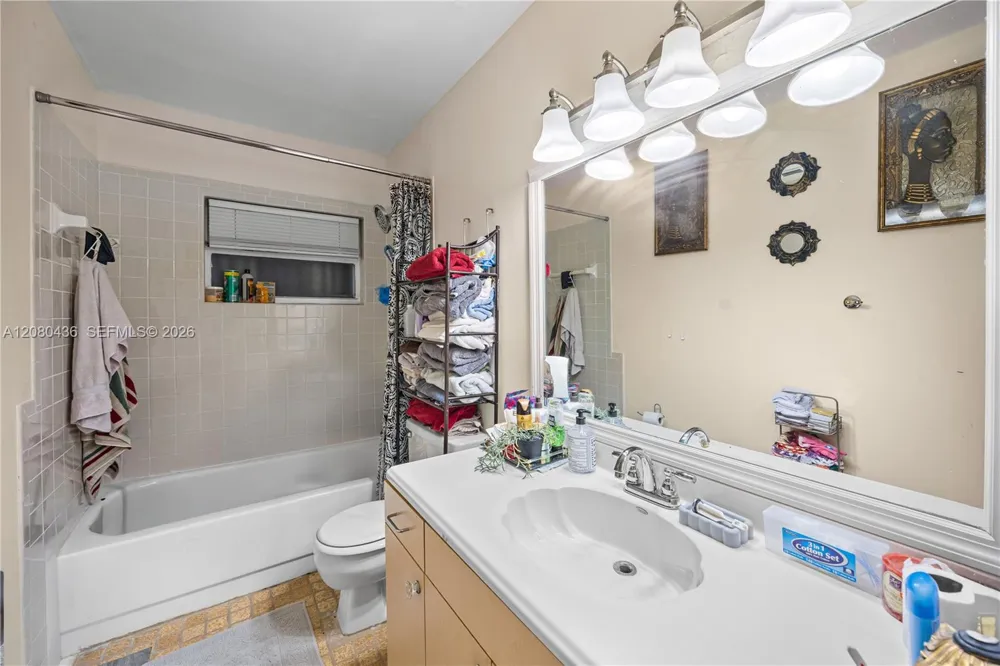 11701 SW 57th St Cooper City, FL 33330