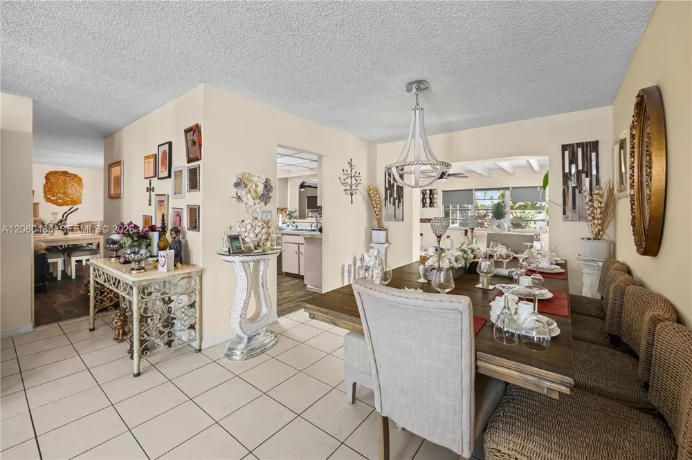 11701 SW 57th St Cooper City, FL 33330