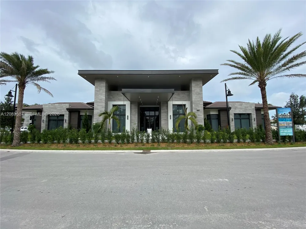 8253 NW 47th Ln #0 Doral, FL 33166