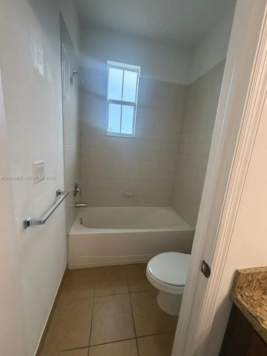 845 SW 147th Ave #1901 Pembroke Pines, FL 33027