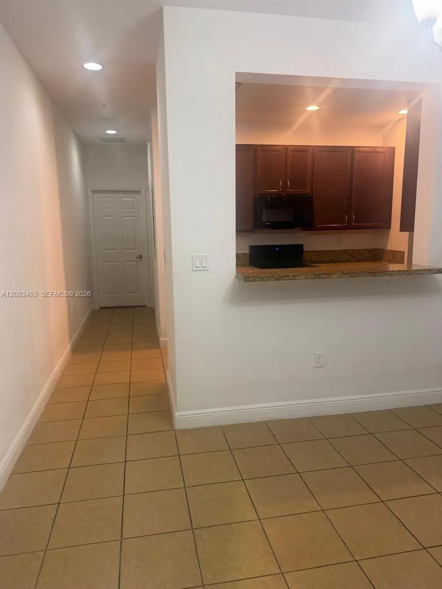 845 SW 147th Ave #1901 Pembroke Pines, FL 33027