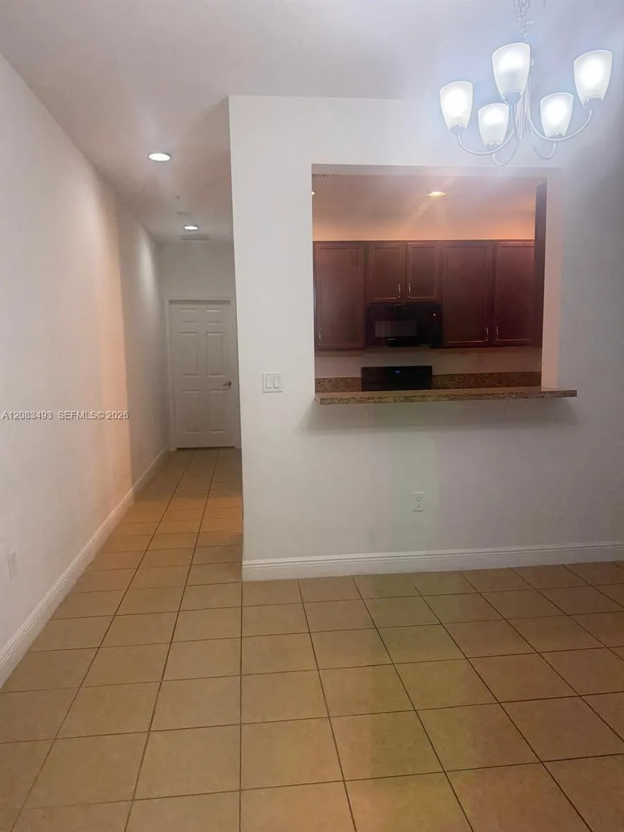 845 SW 147th Ave #1901 Pembroke Pines, FL 33027